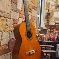 گیتار یاماها c70