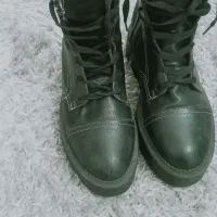 بوت مارک برشکا.