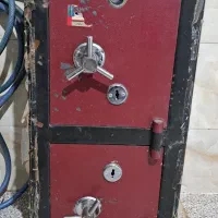 گاوصندوق|ابزارآلات|پیر بکران, |دیوار