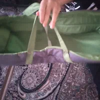آغوشی