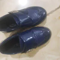 یک جفت کفش بچگانه