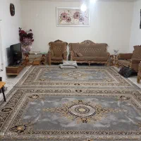 مبل هفت نفره ب همراه میز عسلی