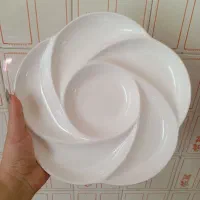 آجیل خوری شیک نو