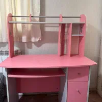 میز تحریر و صندلی