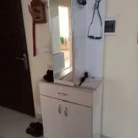 تخت هتلی دو نفره.جا کفشی.میز تلویزیون|تخت و سرویس خواب|ری, سیزده آبان|دیوار