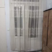 پرده سالم تمیز نوع بدونه هیچ پارگی وعیب یا زدگی