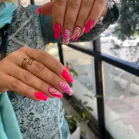 آموزش کاشت ناخن+استخدام+مدرک|خدمات آرایشگری و زیبایی|کرج, گلشهر|دیوار