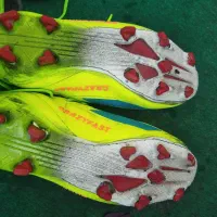 کفش استوک فوتبال درحد نو سایز ۴۳|ورزشهای توپی|مشهد, صداقیه|دیوار