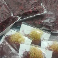 زرشک ،زعفران وهل