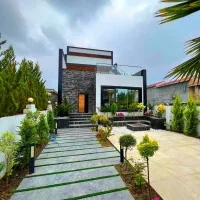 ویلا تریبلکس استخردار/350متر با روف گاردن/نوساز