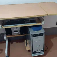 صندلی و میز کامپیوتر تمیز ونو|میز تحریر و کامپیوتر|ایلام, |دیوار