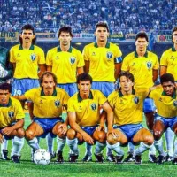 عکس آدامس‌ فوتبال