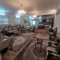 نیاز-مند-هم-خونه