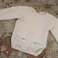 پوشاک|لباس|رباط‌کریم, کیکاور|دیوار