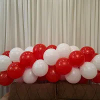 ریسه بادکنک سفید قرمز