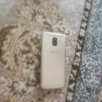 جفتش فروشی هستن هم ساعت هم گوشی