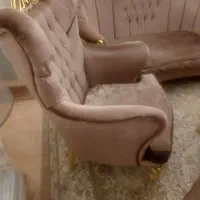 مبل ۷ نفره و میز ناهار خوری ۸ نفره