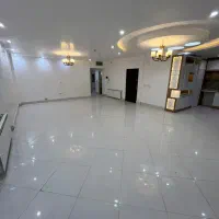 واحد ۱۷۰ متری ۳ خواب ، آوینی