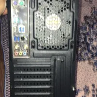 فروش یک دستگاه نیمه حرفه ای کامپیوتر