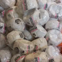 توپ فوتبال دوختی