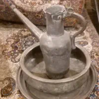 ظروف مسی کهنه