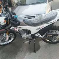 تریل پرواز 402