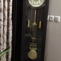 ساعت ایستاده چوبی