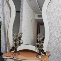 آینه شمعدان و میز