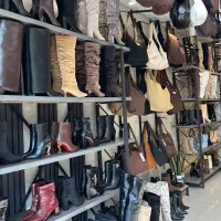 ادمین خانوم