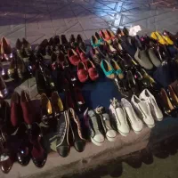 کفش م ر ا س می و تخت|کفش و لباس بچه|ایلام, |دیوار