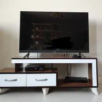 میز تلوزیون