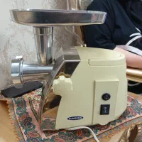 چرخ گوشت در حد نو