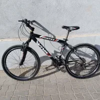 دو عدد دوچرخه سایز ۲۶ حرفه ای هر دو تنه المینیوم