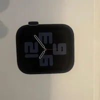 Apple Watch SE 10
