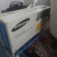 مانیتور LED سامسونگ 19 با کارتون و متعلقات