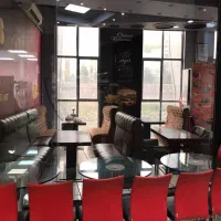 85 متر مرکز تجاری ولنجک