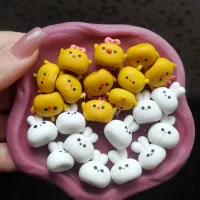 چسبونک آویز رو داشبوردی