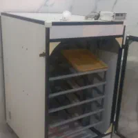 دستگاه جوجه کشی 950 تایی صنعتی  درحد نو