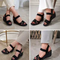 صندل زنانه رکابدار پاشنه دار