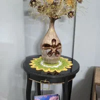 گل و گلدان تزئینی