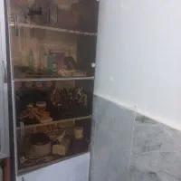 آینه ها و ویترین سالن