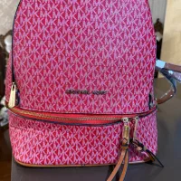 مایکل کورس کوله نو