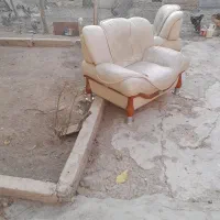 مبل چرم وبسیار محکم