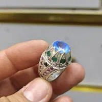 انگشتر توپاز سویسی