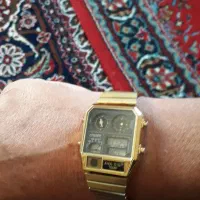 ساعت ۴ زمانه سی تیزن رنگ ثابت