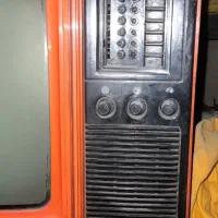 تلویزون سیاه سفید