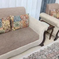 مبل راحتی خیلی تمیز|مبلمان خانگی و میز عسلی|گلبهار, شهر جدید گلبهار|دیوار