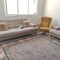 مبل ۸نفره ومیزناهارخوری