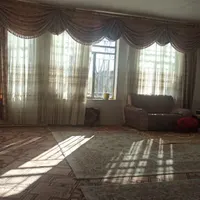 خانه ای ویلایی در انتهای کوچه شهید نادری|فروش خانه و ویلا|سمیرم, |دیوار