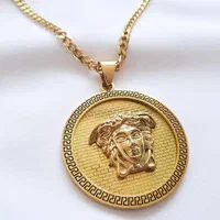 گردنبند استیل کارتیر با آویز ورساچی طلایی|بدلیجات|کرج, عظیمیه|دیوار
